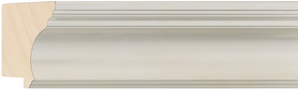 Silver Scoop Frame moulding: close-up of the finish and side profile