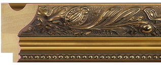 Gold Scoop Frame moulding: close-up of the finish and side profile
